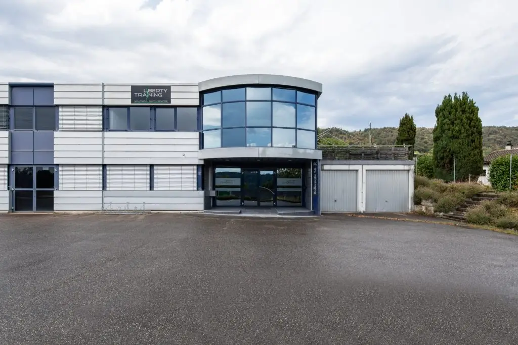 Entrée du centre de coaching sportif Liberty-Training au Landeron